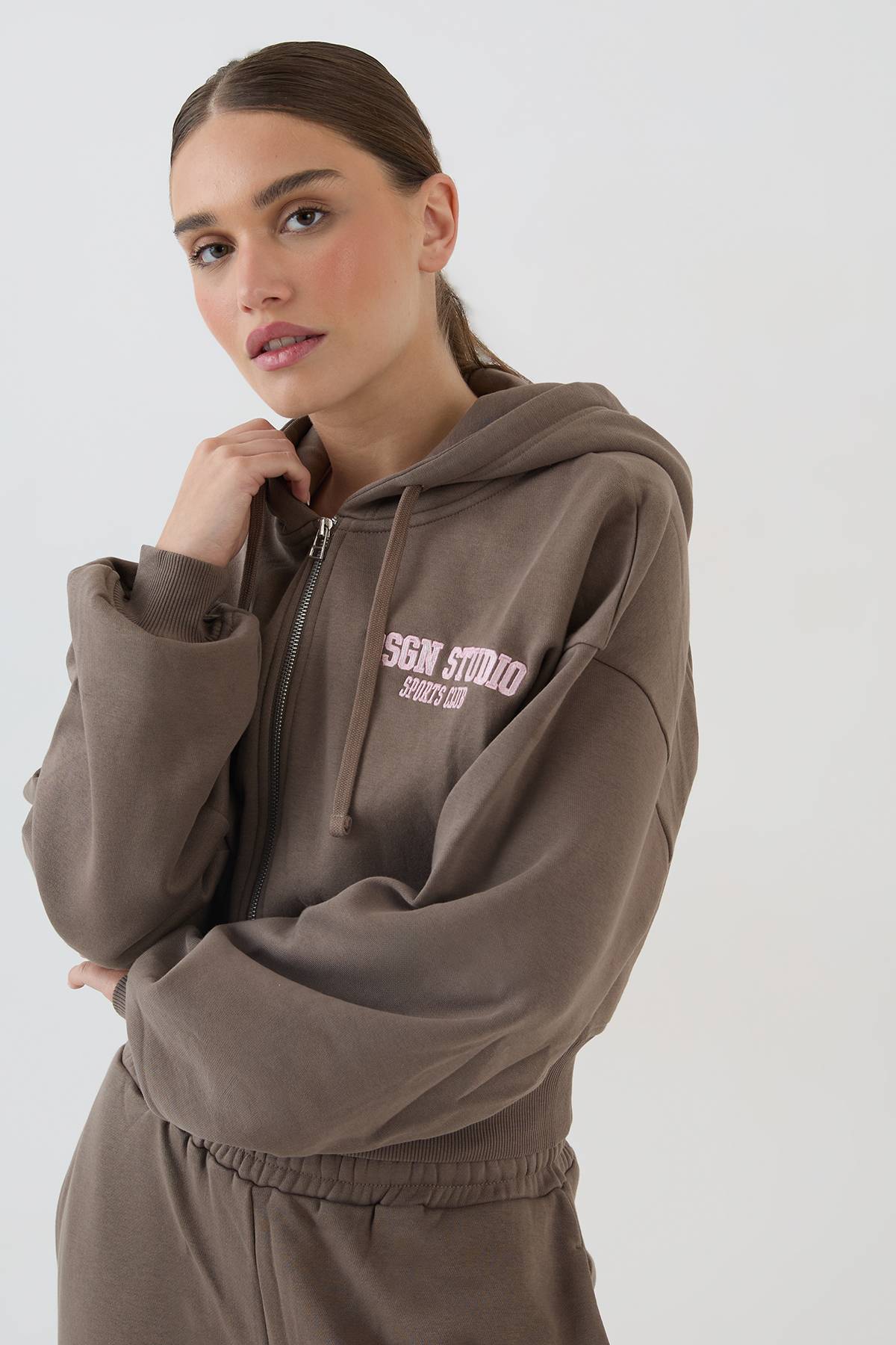Sweat À Casynthétiqueche Court Boxy Zippé Avec Appliqué Dsgn Studio