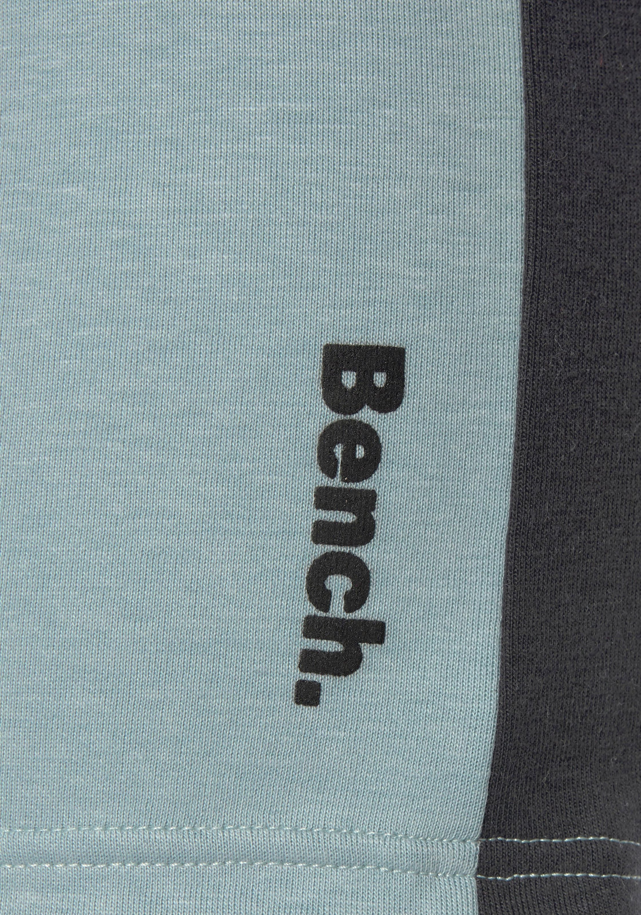 Bench. Loungewear Relaxshorts  mit Seitenstreifen, Loungewear