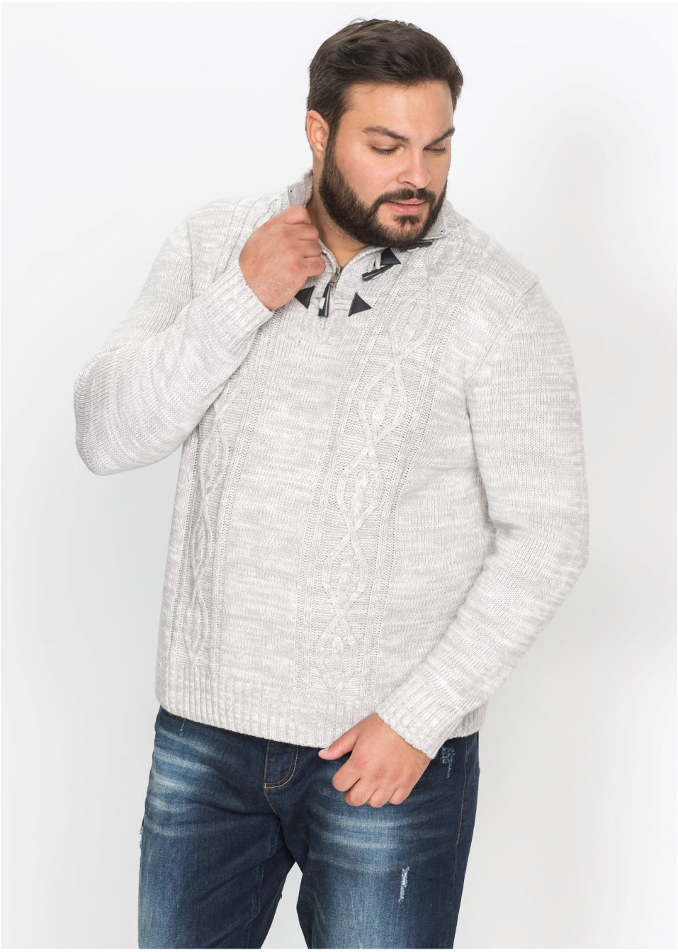 Pull à motif torsadé