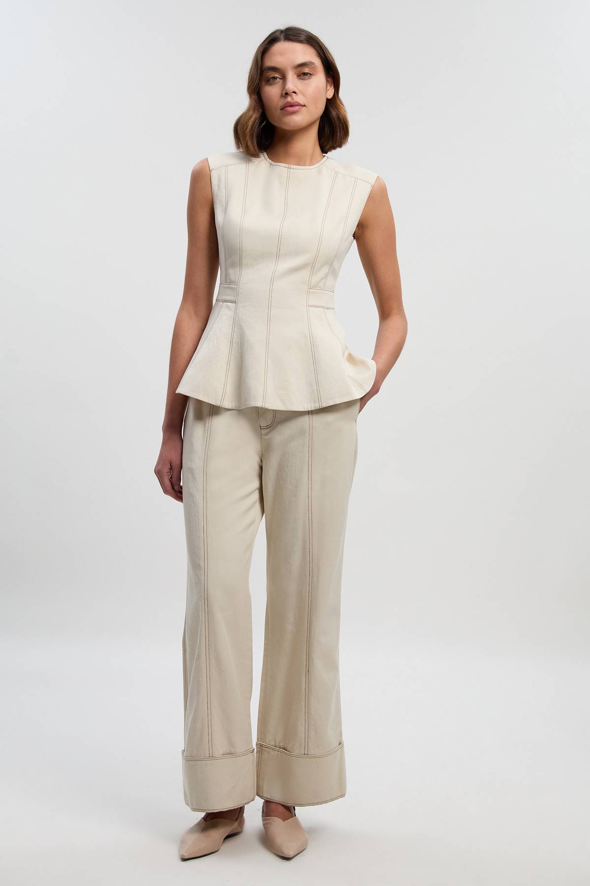 KarenMillen Haut Peplum Tissé Petite en Tencel Coton avec Zip Contrastant