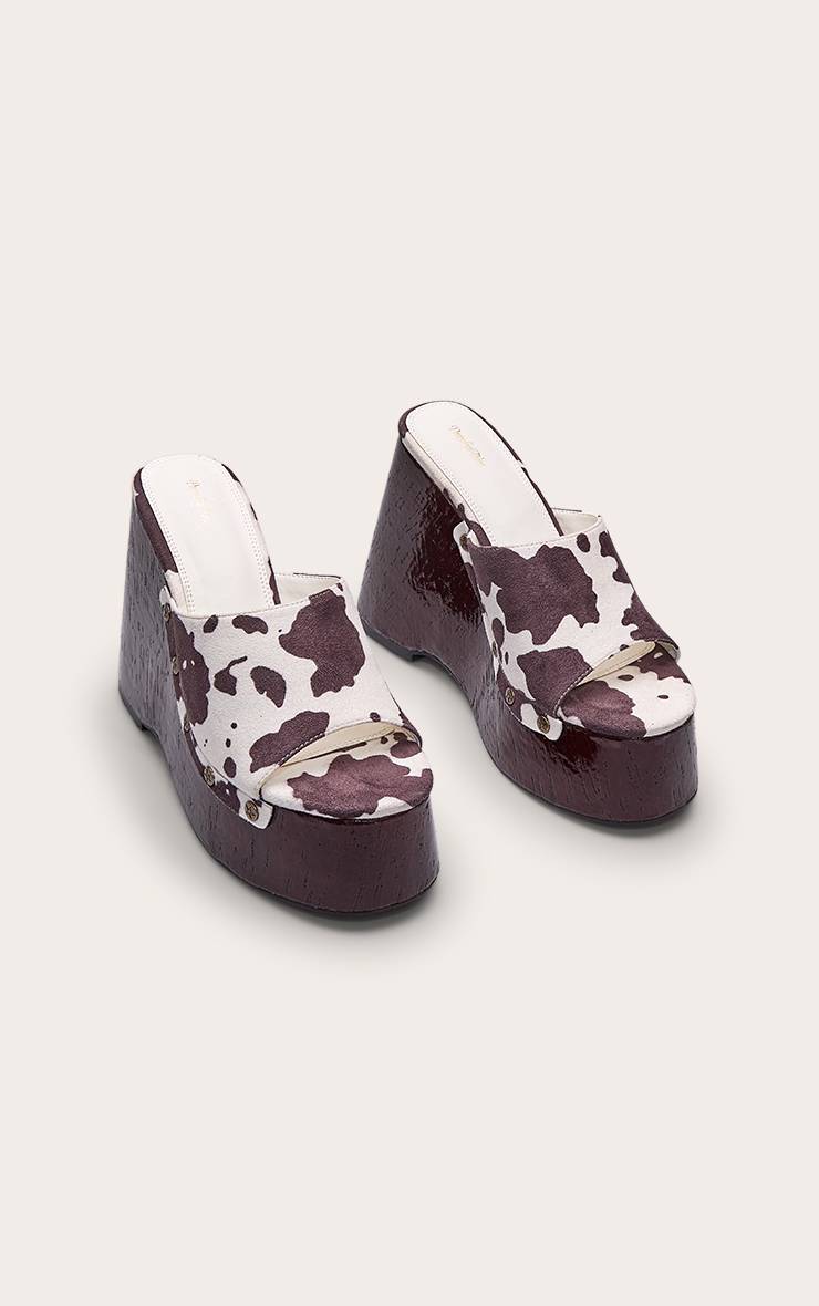 Noir Mules Compensées À Clous En Synthétique Imprimé Vache