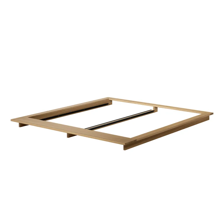 OUT Objekte unserer Tage - Faro Bett XLarge, 200 x 200 cm, Eiche massiv gewachst