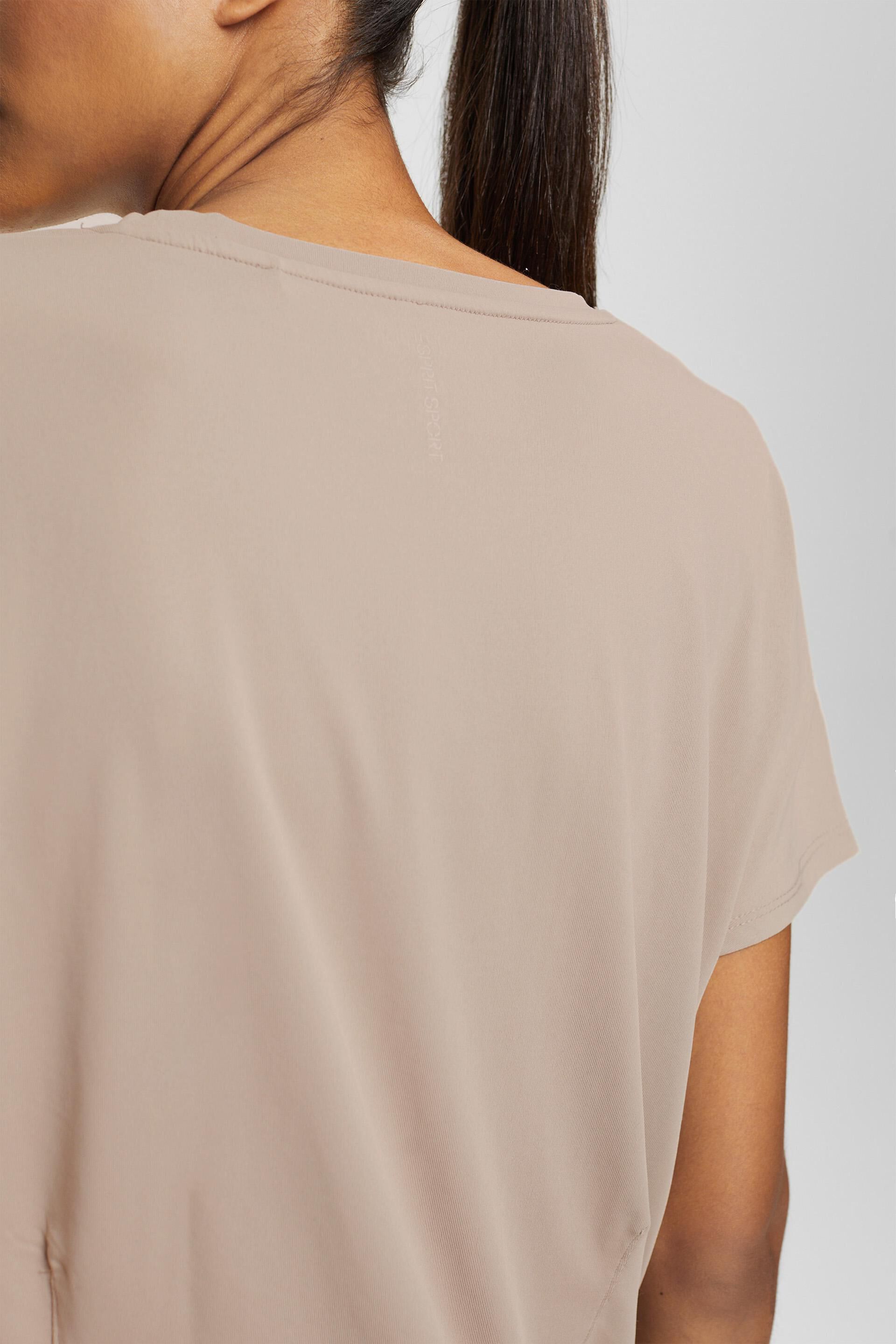 T-shirt de sport à encolure en V doté de la technologie E-DRY