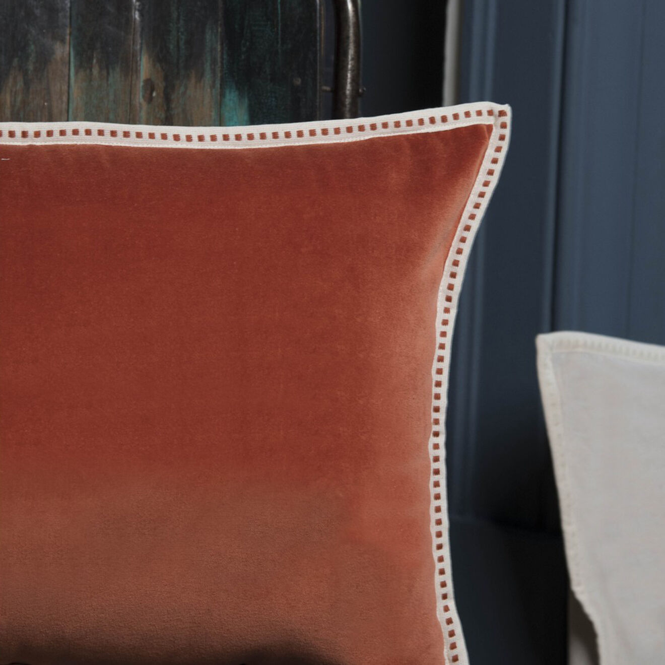 Febronie Housse de coussin velours Ella terracotta