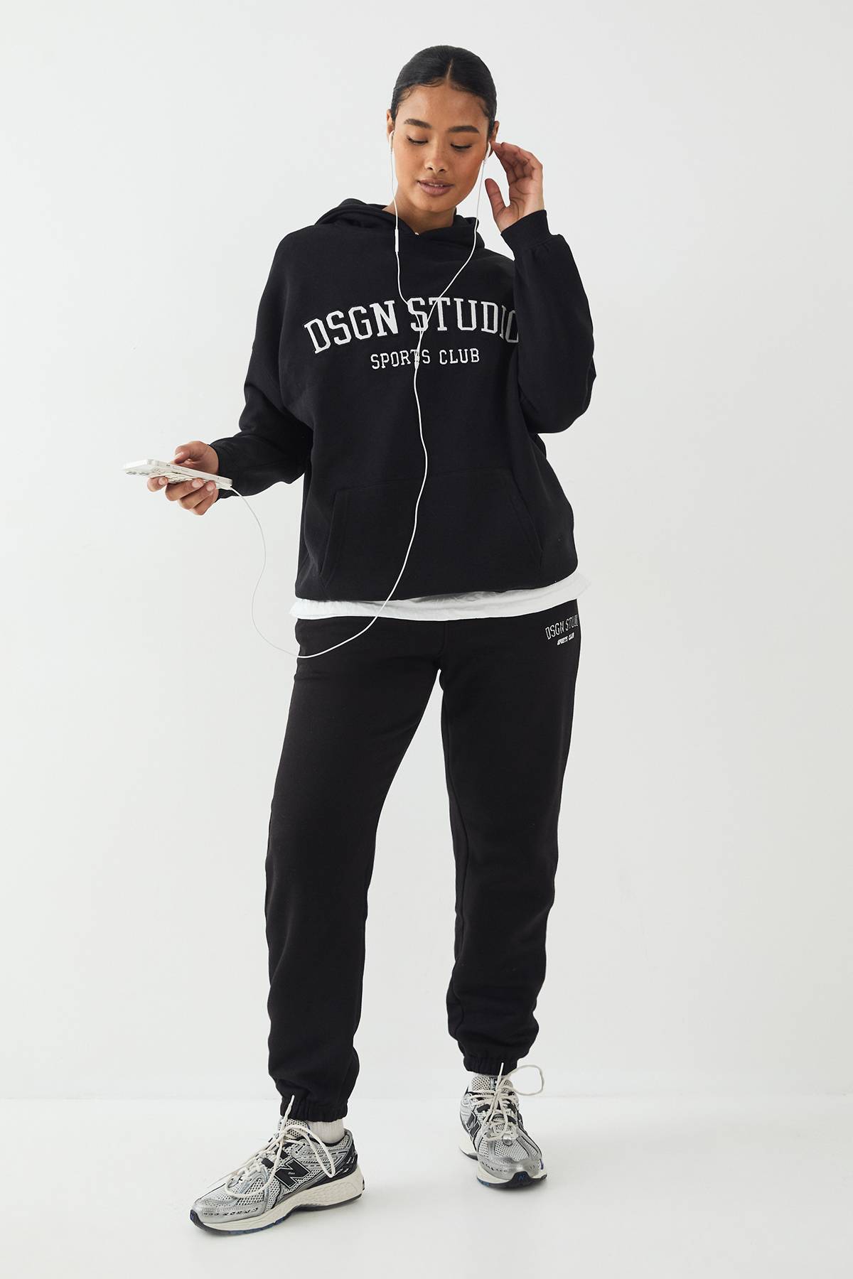 Jogger Oversize à Appliques DSGN Studio