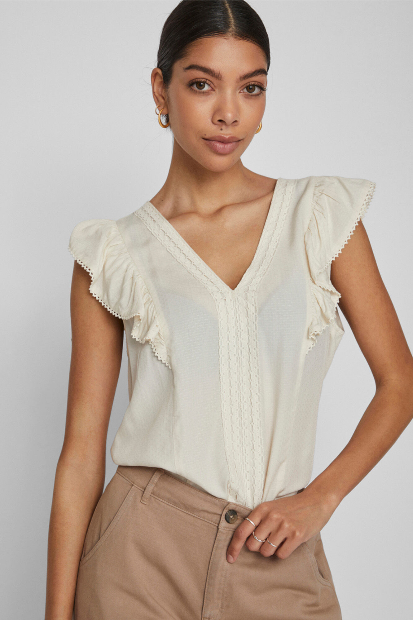 Blusa sem mangas com detalhes bordados - Cinza