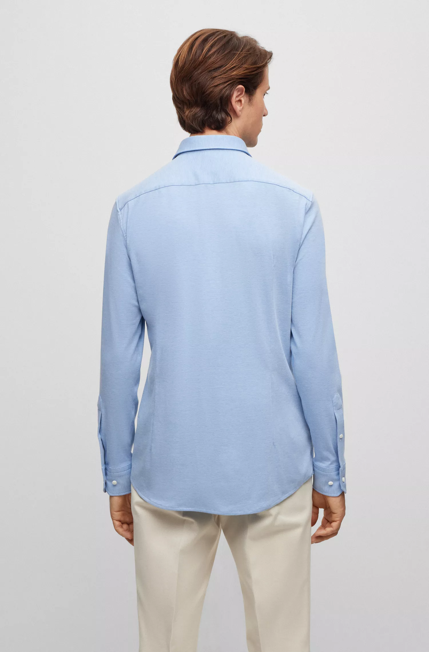 Camisa BOSS cor camelo, corte slim, em mistura de algodão.