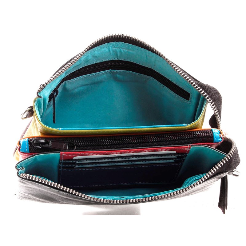 Pia Ries<br>clutch