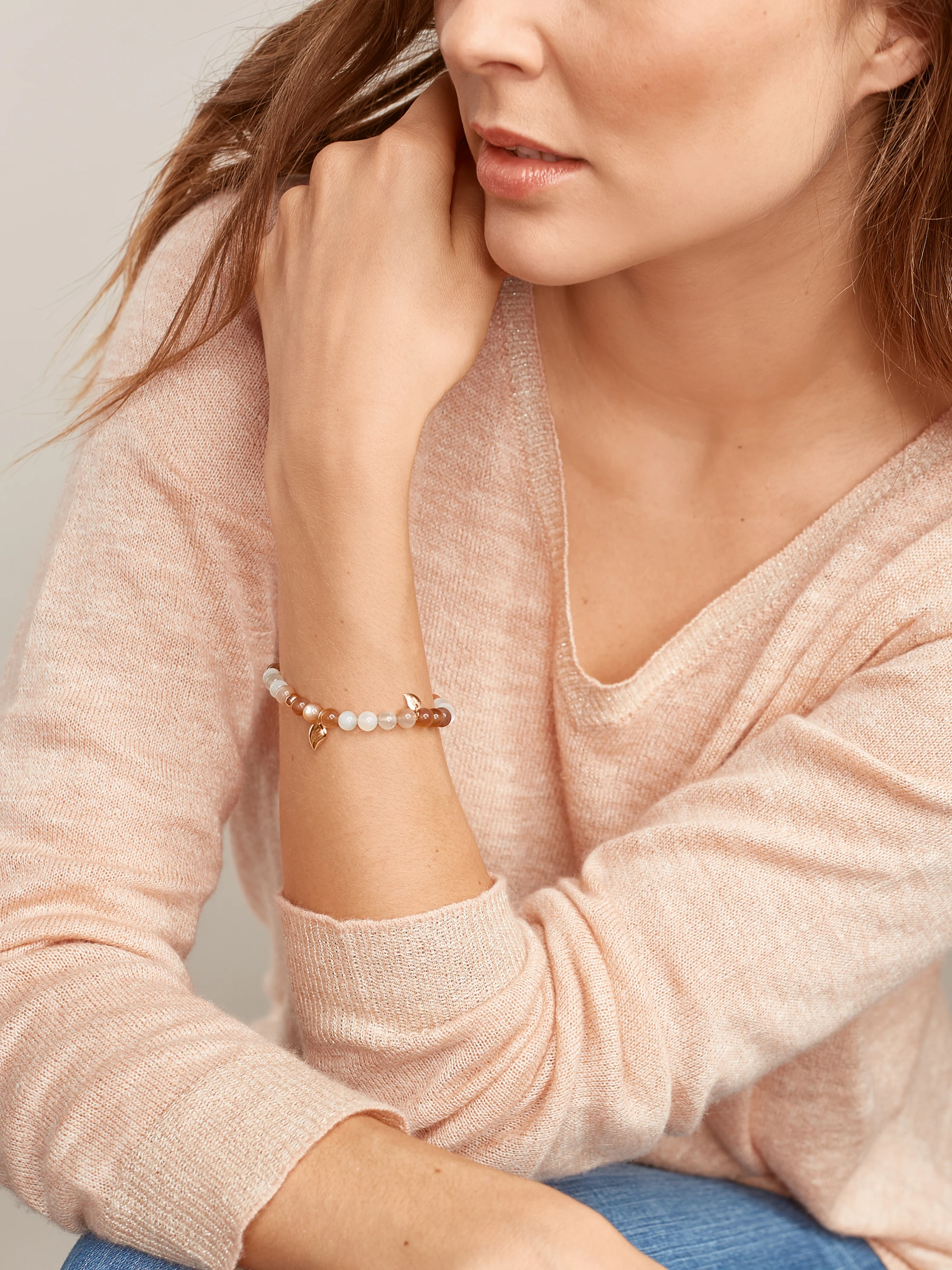 TAMARA COMOLLI Armband BRACELET INDIA 'CAMEL' DROP MEDIUM aus 18 Karat Roségold und Mondsteinen