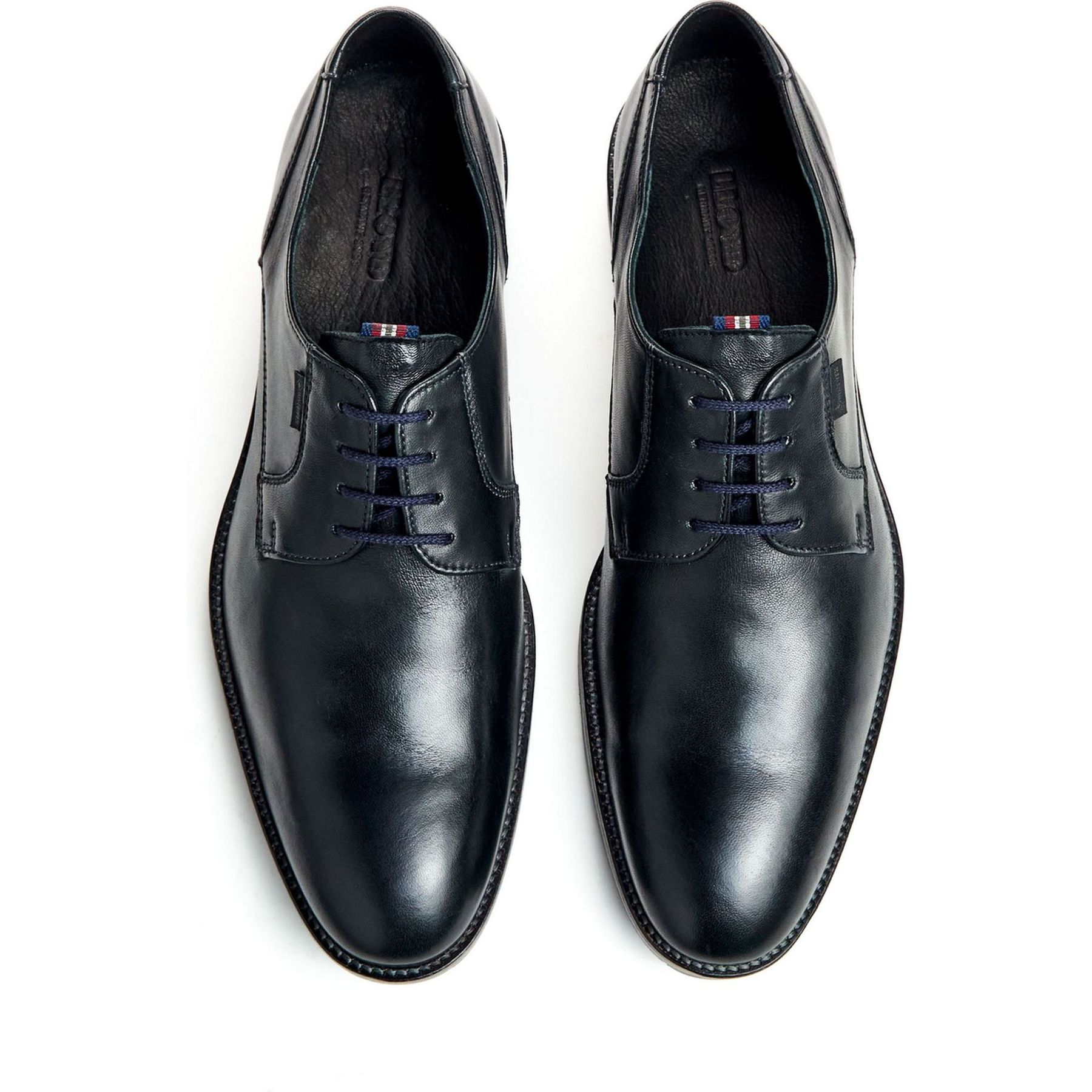 Lloyd23-523 Vickers