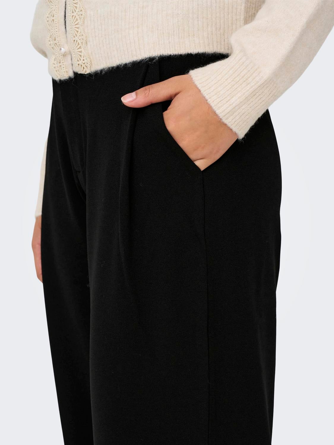 JDYGEGGO Normal geschnitten Hose Black