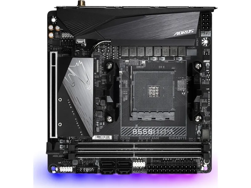 GIGABYTE B550I AORUS PRO AX, AMD, Stik AM4, AMD Ryzen 3000 Series, AMD Ryzen 4000 Series, AMD Ryzen 5000 Series, Stik AM4, DDR4-SDRAM, 64 GB