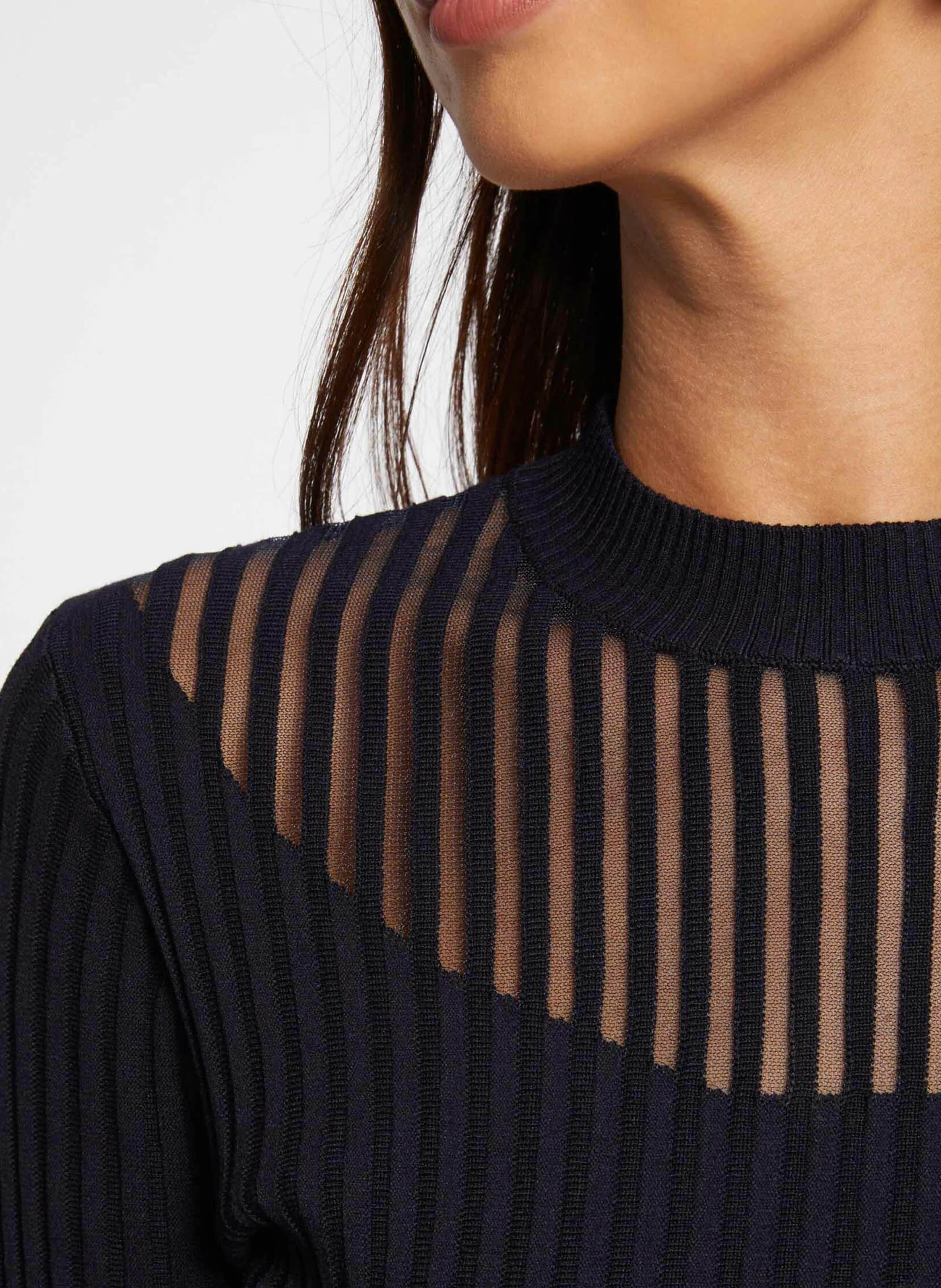 MANDRIN - Pull col montant ajusté en maille côtelée | Bleu