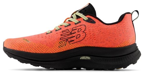 Chaussures Trail New Balance FuelCell SuperComp Trail Rouge/Noir Homme
