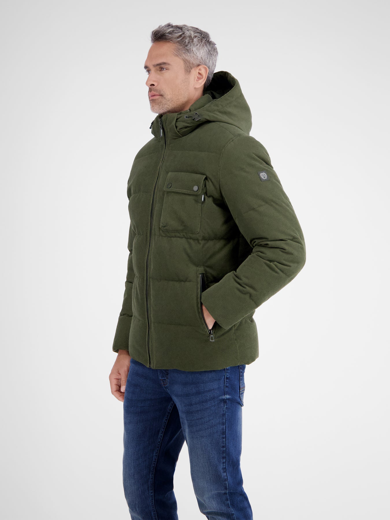 Herren Steppjacke in funktionaler Cord-Optik