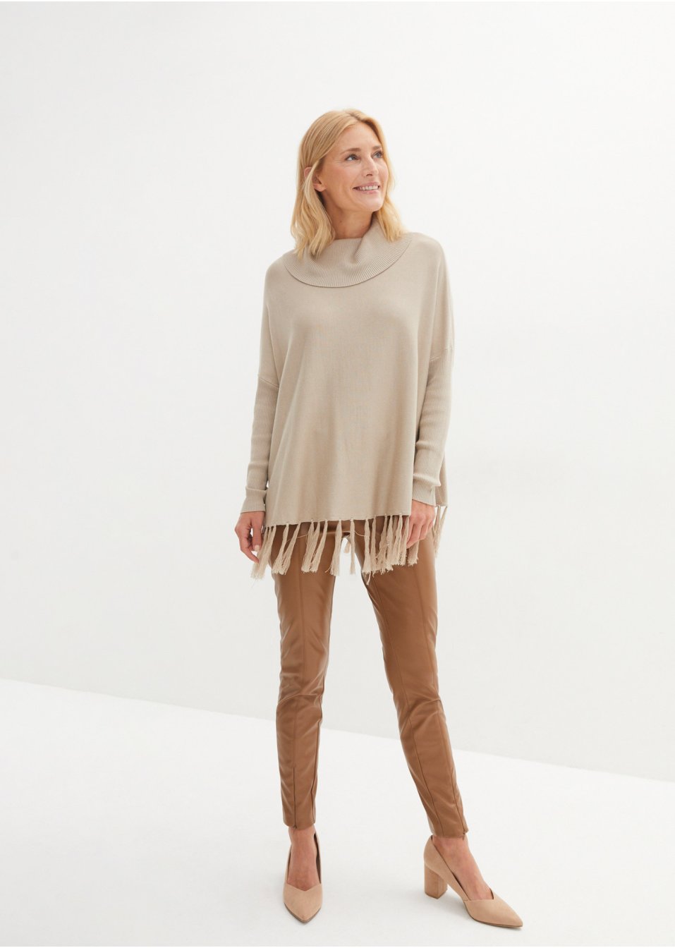 Pull avec franges à la base