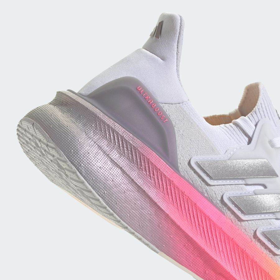 Adidas Chaussure Ultraboost 5