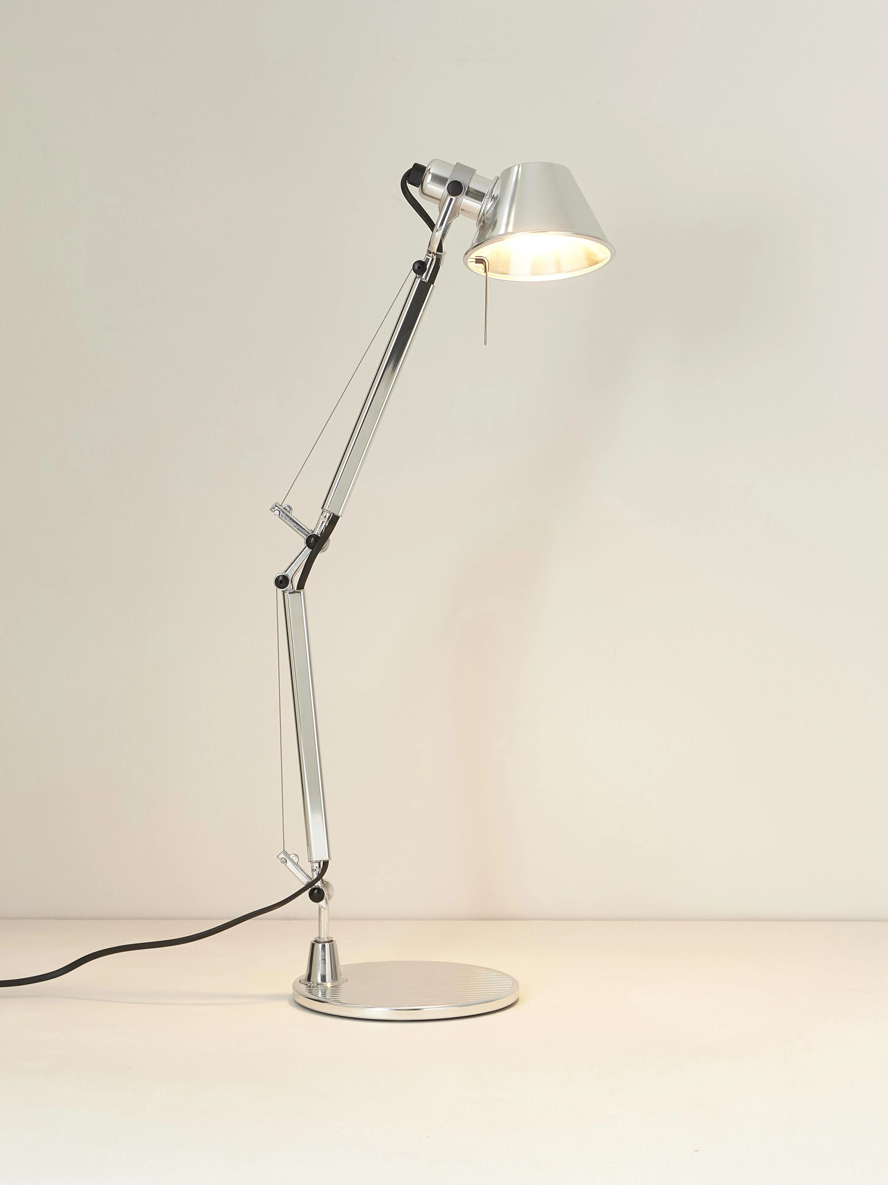 Verstelbare bureaulamp Tolomeo Micro