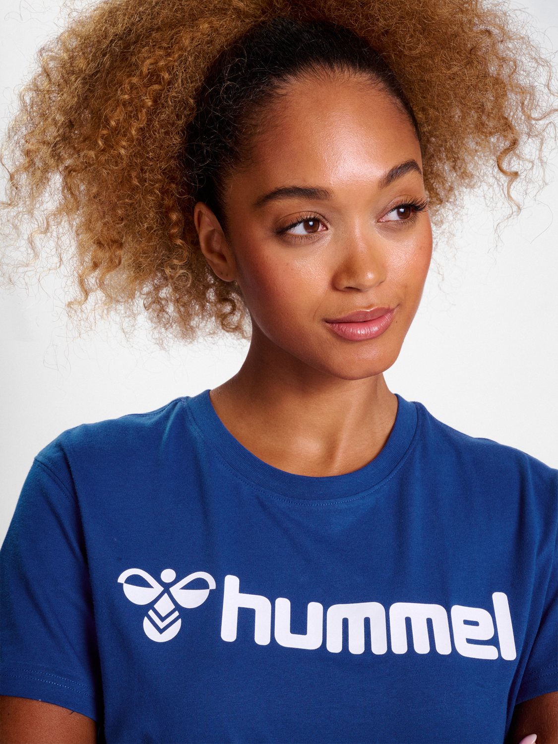 hmlGO 2.0 LOGO T-SHIRT S/S WOMAN