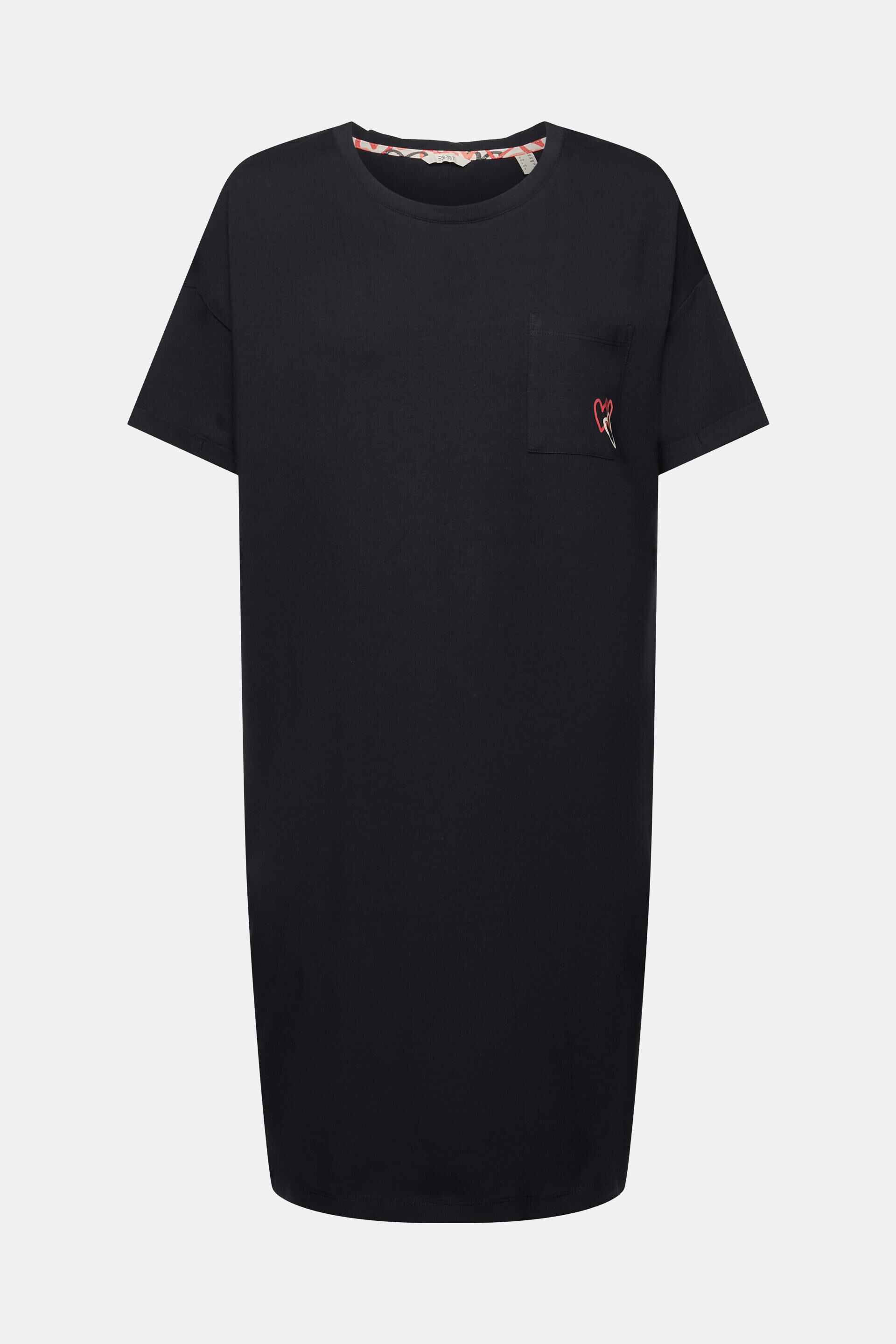 Chemise de nuit munie d’une poche-poitrine