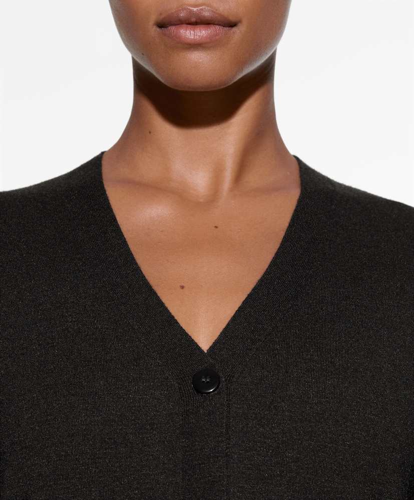 Vestido longo com botões