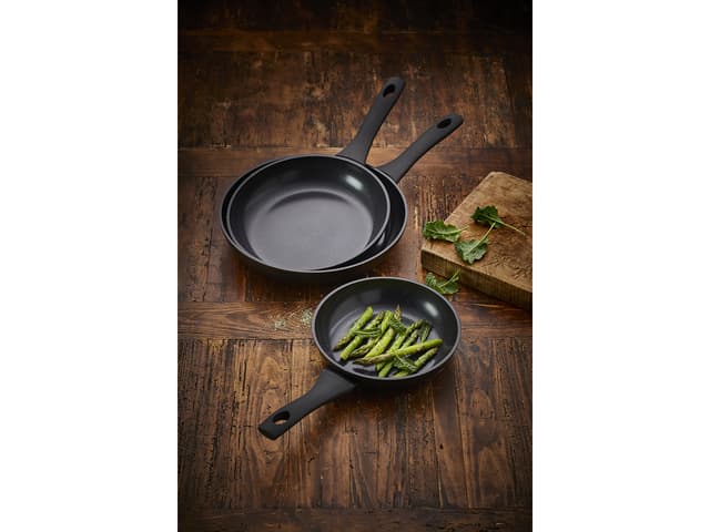 Funktion Ceramica Stegepande Dia 24 x 5 cm Sort