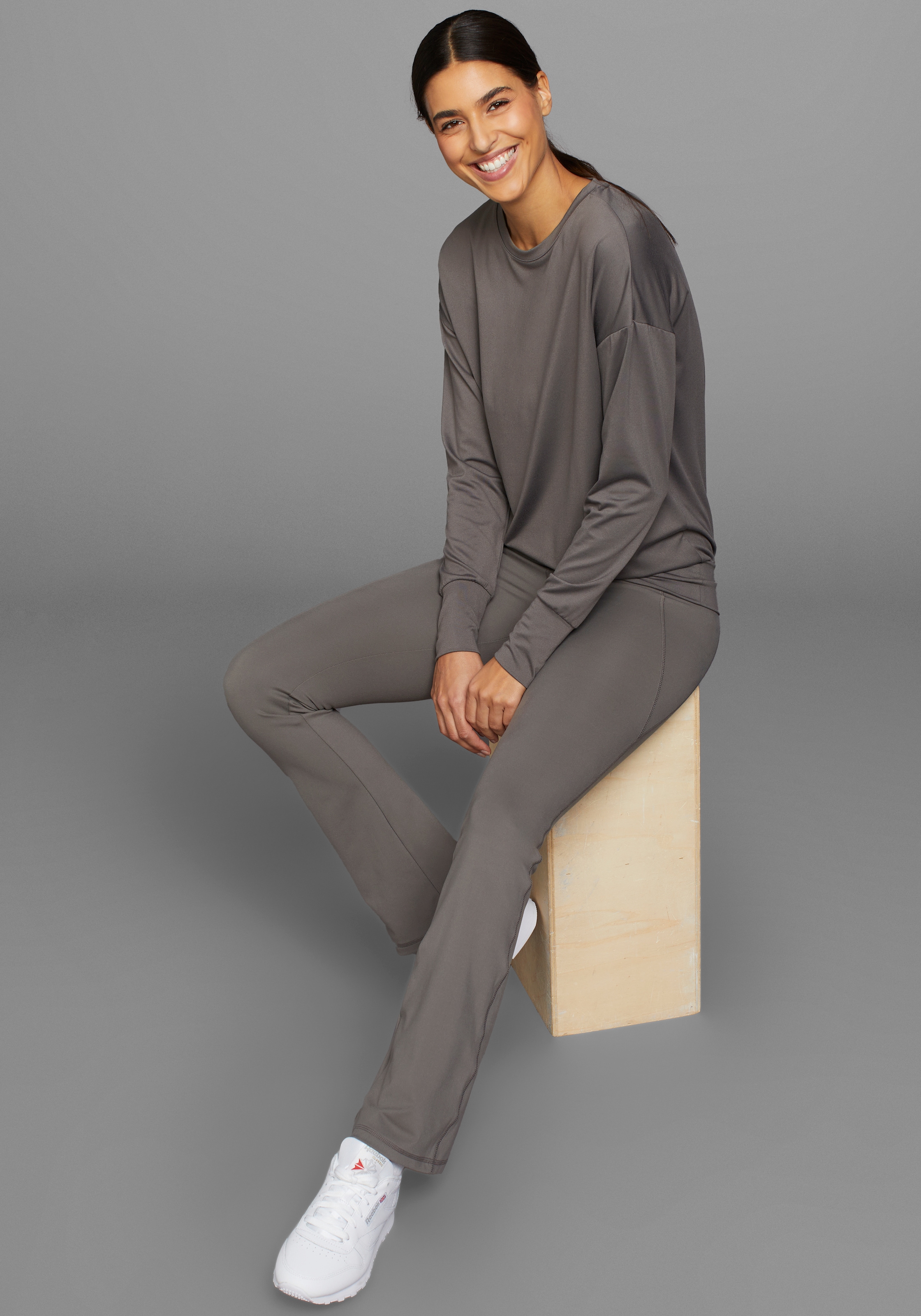 FAYN SPORTS Yogashirt, 2er-Packer Packung, Atmungsaktiv & schnelltrocknend im praktischen 2er-Pack
