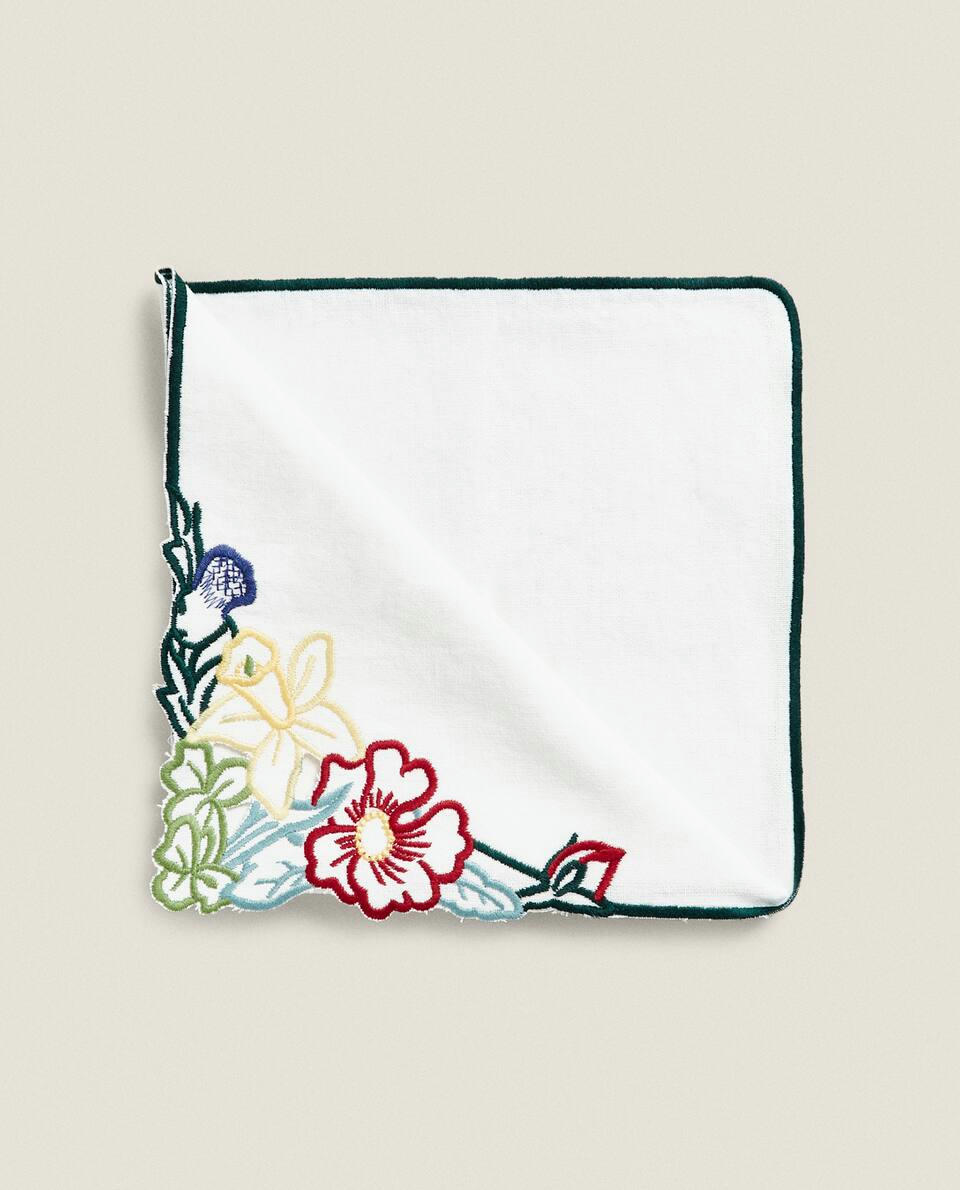 PACOTE DE GUARDANAPOS DE RAMI COM BORDADOS FLORAIS (PACOTE COM 2)