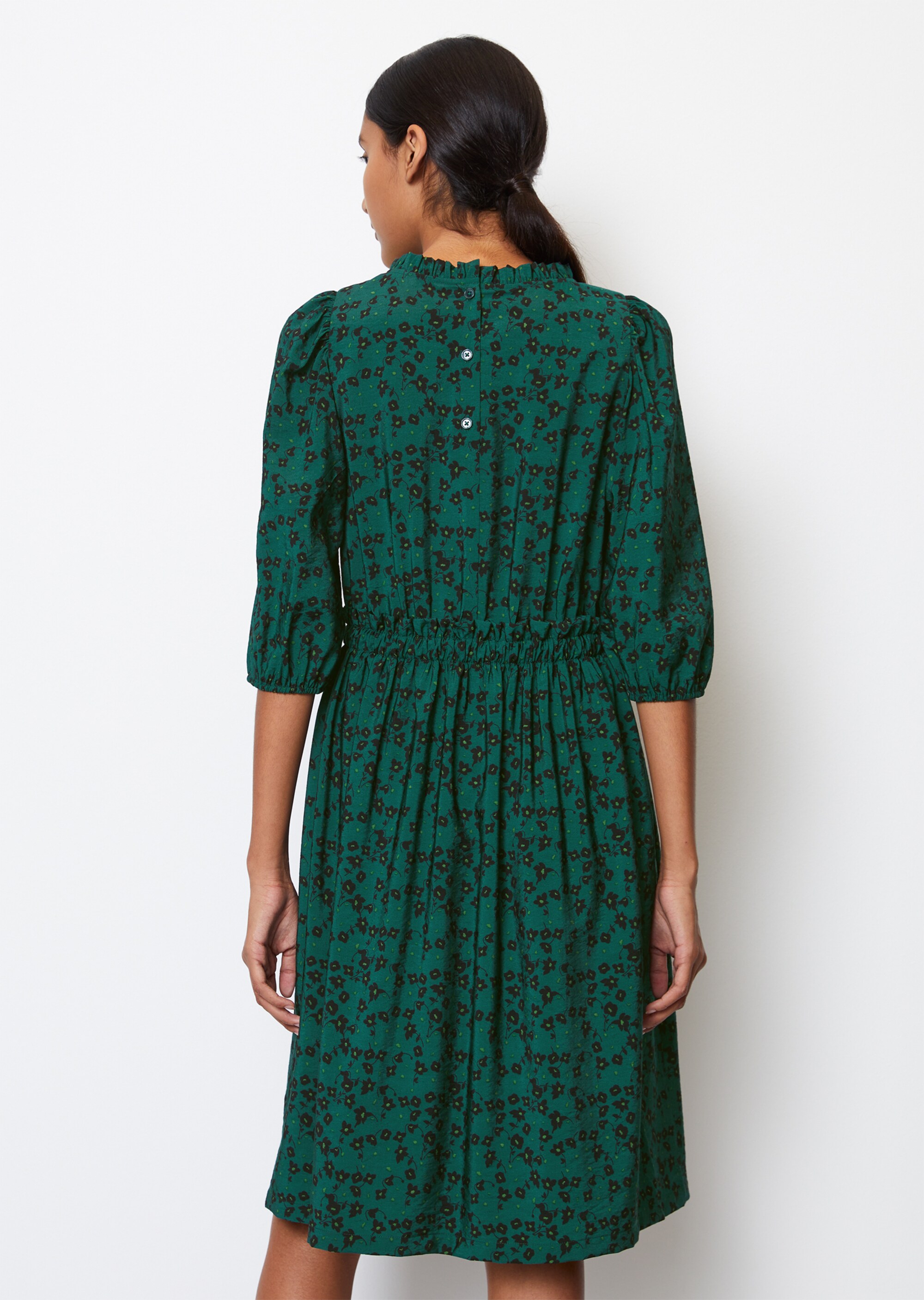 Rüschenkleid regularaus fließendem ECOVERO™ von LENZING™