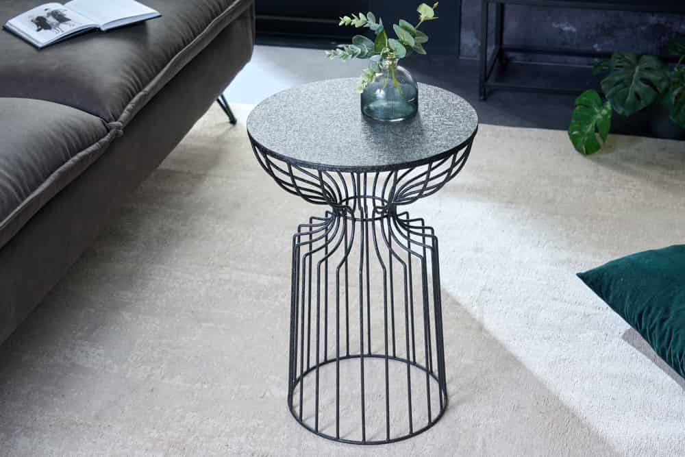Runder Beistelltisch VARIATION 55cm schwarz Eisen Metallgestell handmade