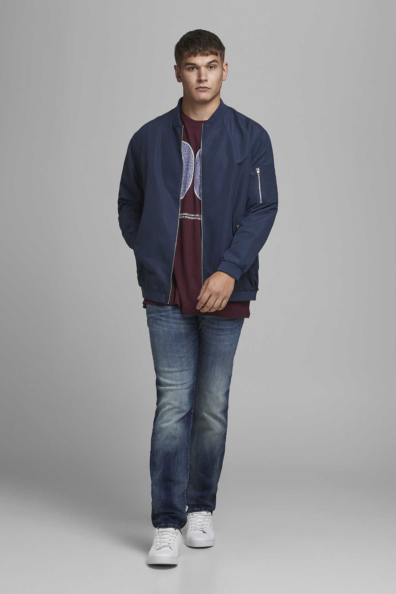 Jaqueta bomber leve PLUS