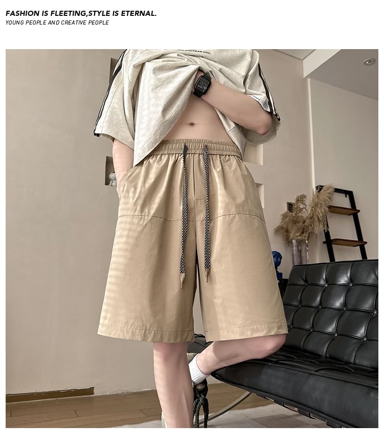 emeisa - Effen short met middelhoge taille