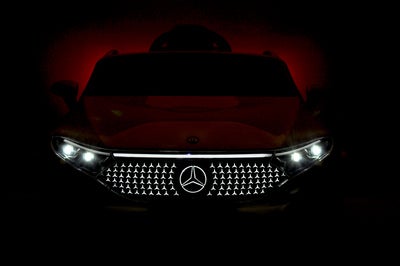 Mercedes-Benz EQS Elbil, Hvit
