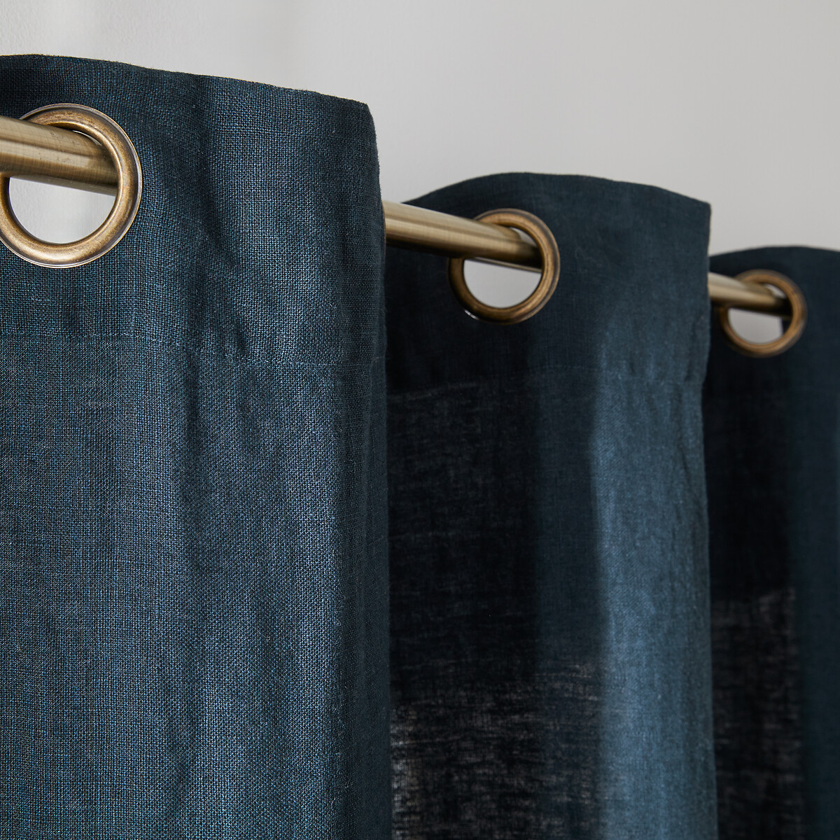 LA REDOUTE INTERIEURS<br>Cortina de linho com ilhós, Elba