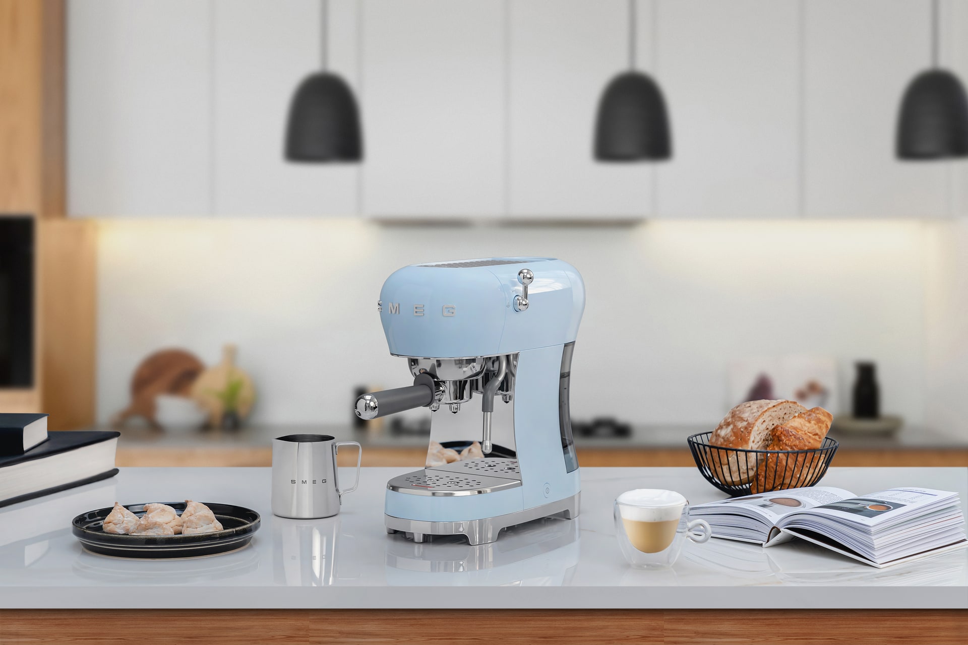SMEG Espresso-Kaffeemaschine Pastellblau 50's Style