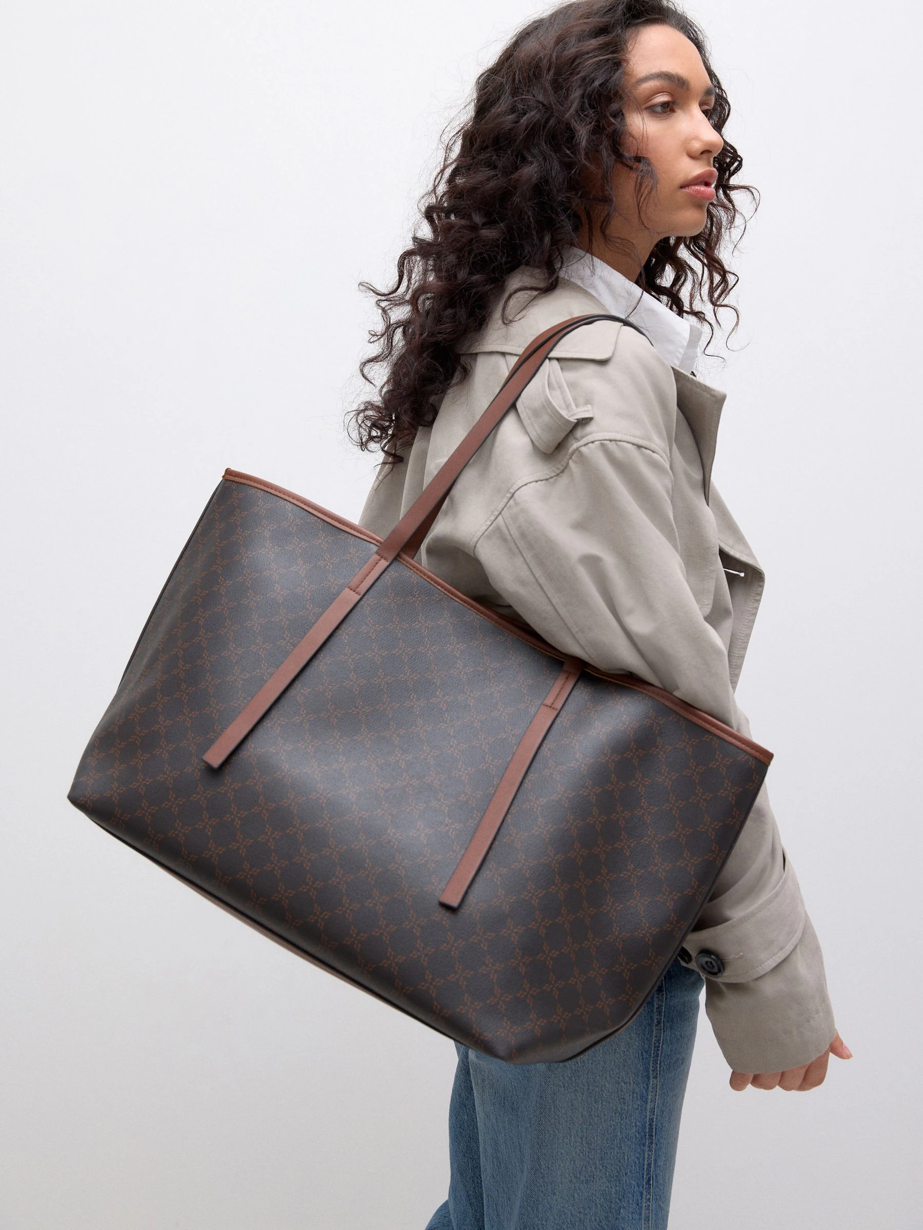 Bruin monogram - Grote schoudertas