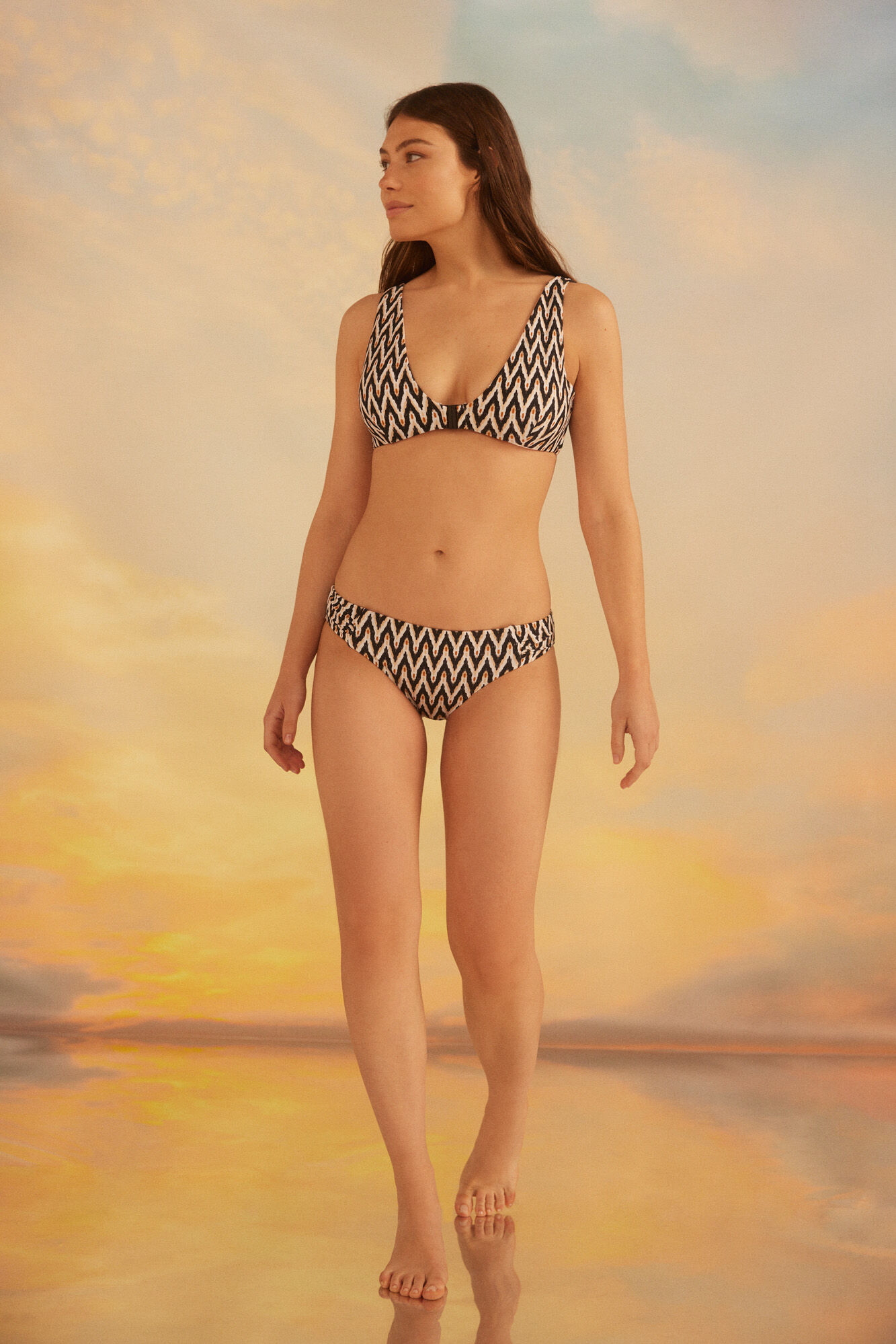 Top de biquíni com broche frontal - Estampa branca