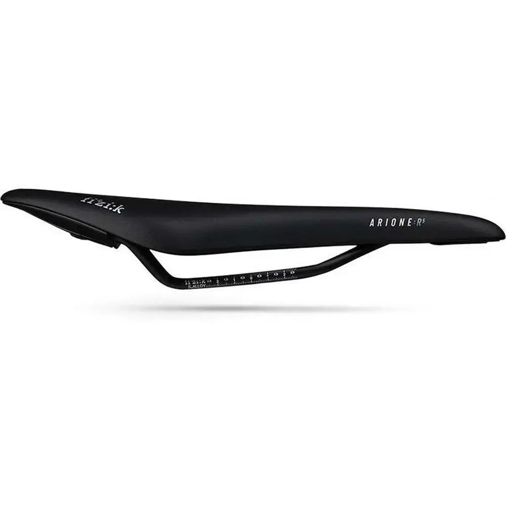 Fizik Arione R5 Open Regular Zadel Zwart