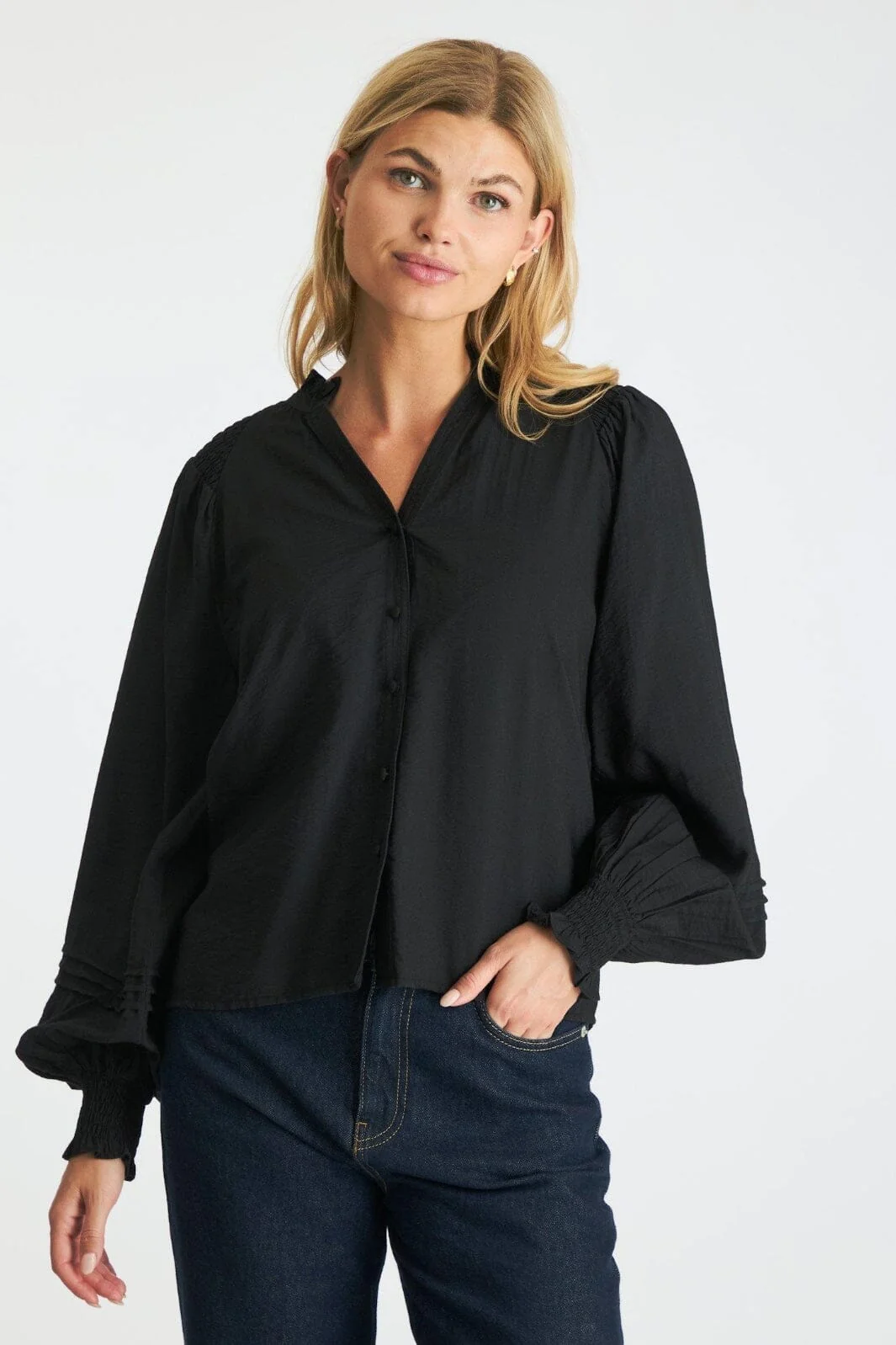 Neo Noir Dorma Structure Blouse