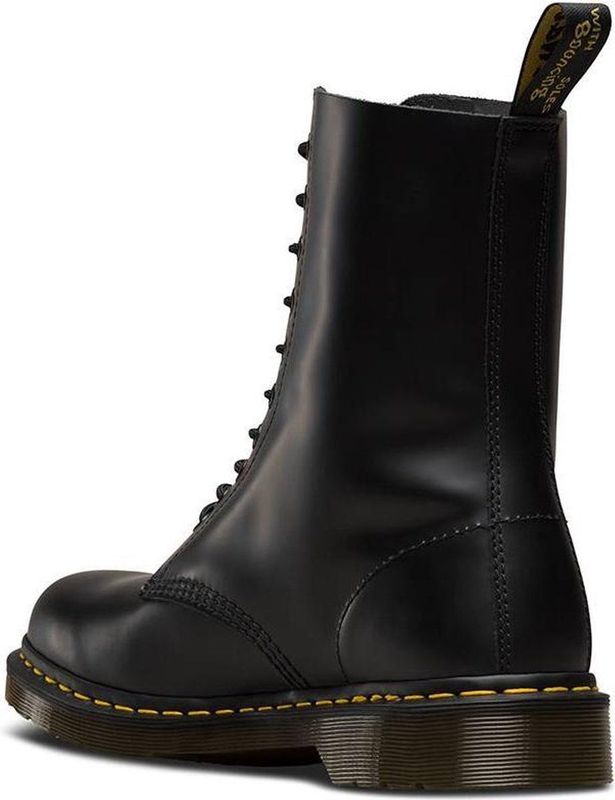 Dr. Martens - 1490 - Laarzen - Zwart - Leer
