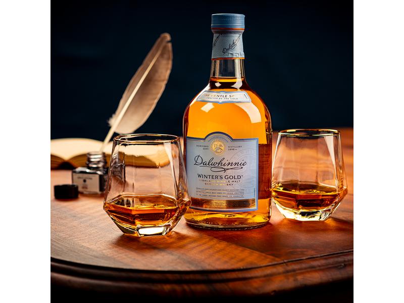 Dalwhinnie Whisky Winters Gold 0.7 l Süsslich-würzige Spirituosen Spezialität