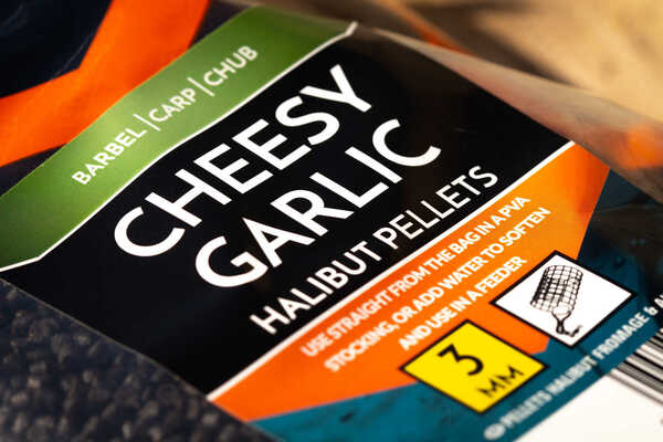 Pellets Sonubaits Cheesy Garlic Halibut (900g)