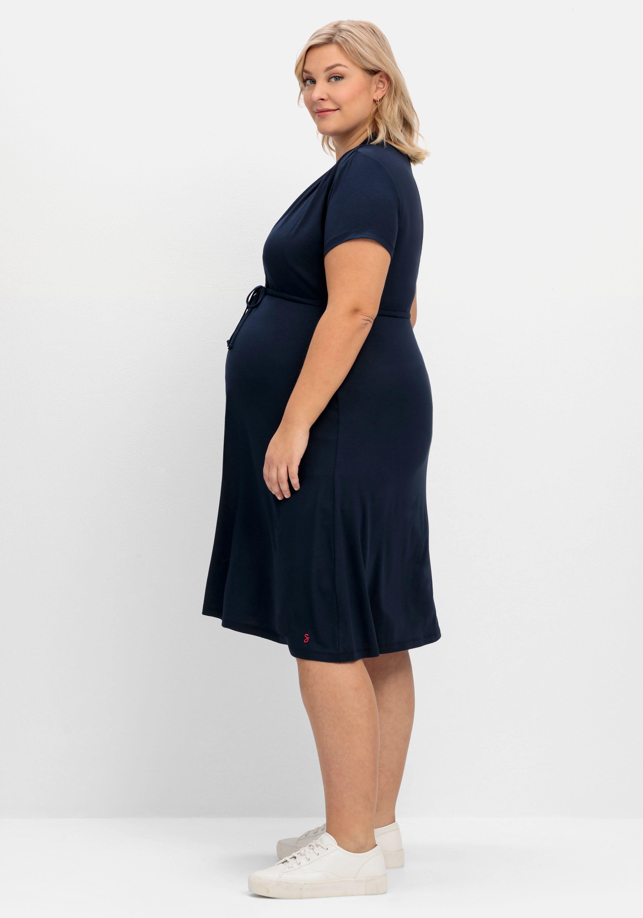 Stillkleid aus Jersey, mit Unterbrust-Tunnelzug