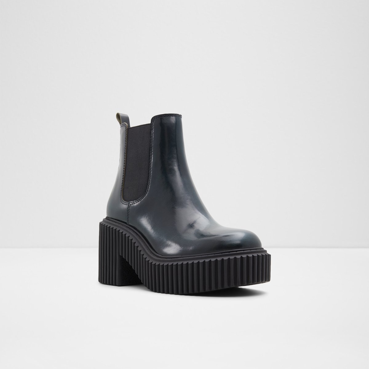 Upgrade Dark Green Women Chelsea boots