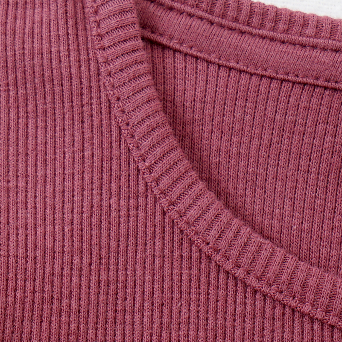 Jonas Nielsen Mädchen Langarmshirt in Rippstruktur beere
