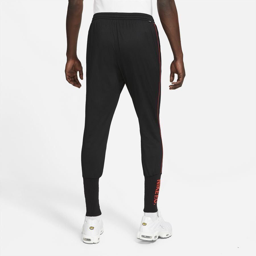 Nike F.C. Bas de Survêtement Cuffed Joga Bonito - Noir/Rouge