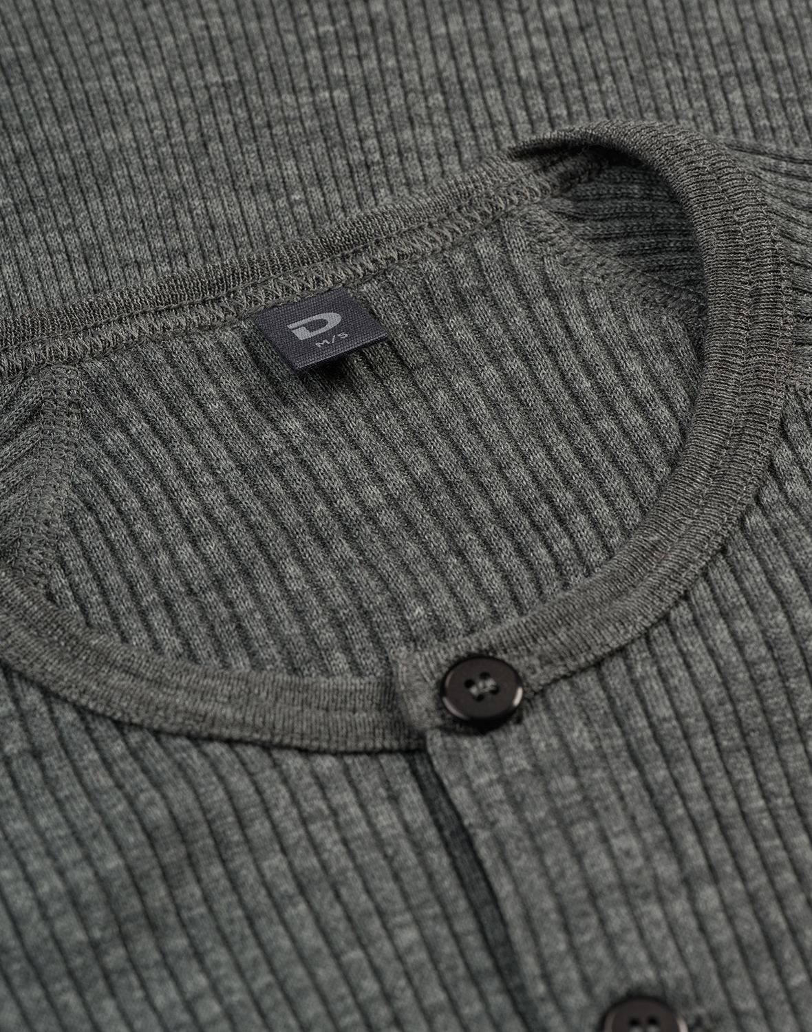Shirt met knopen van merinowol voor heren