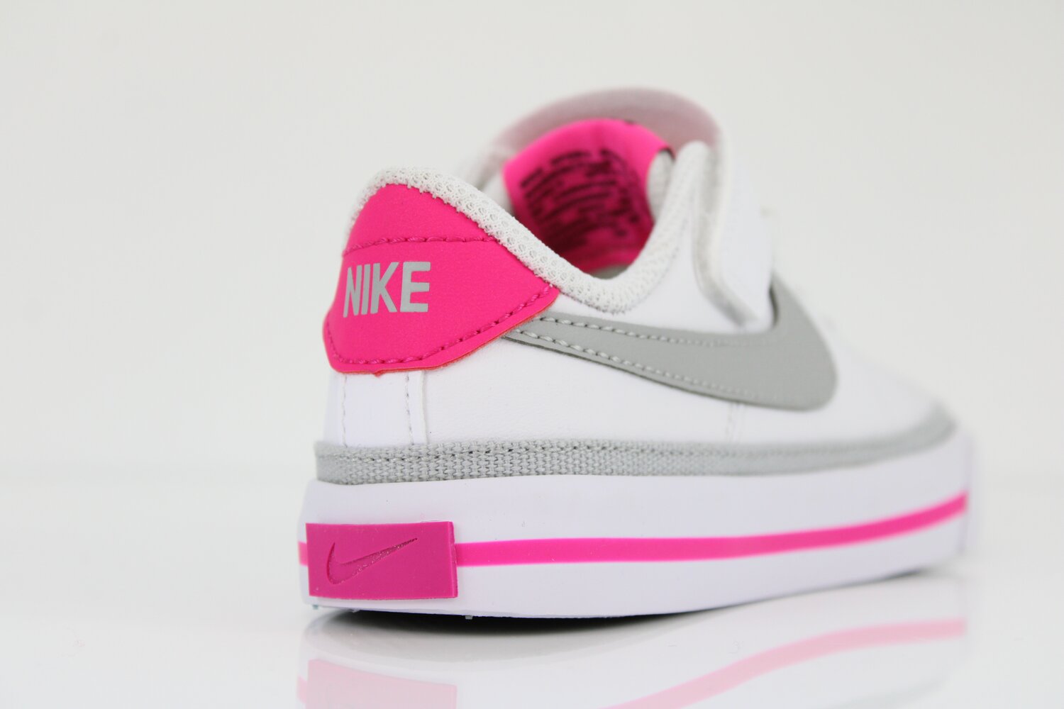 Nike Sneaker