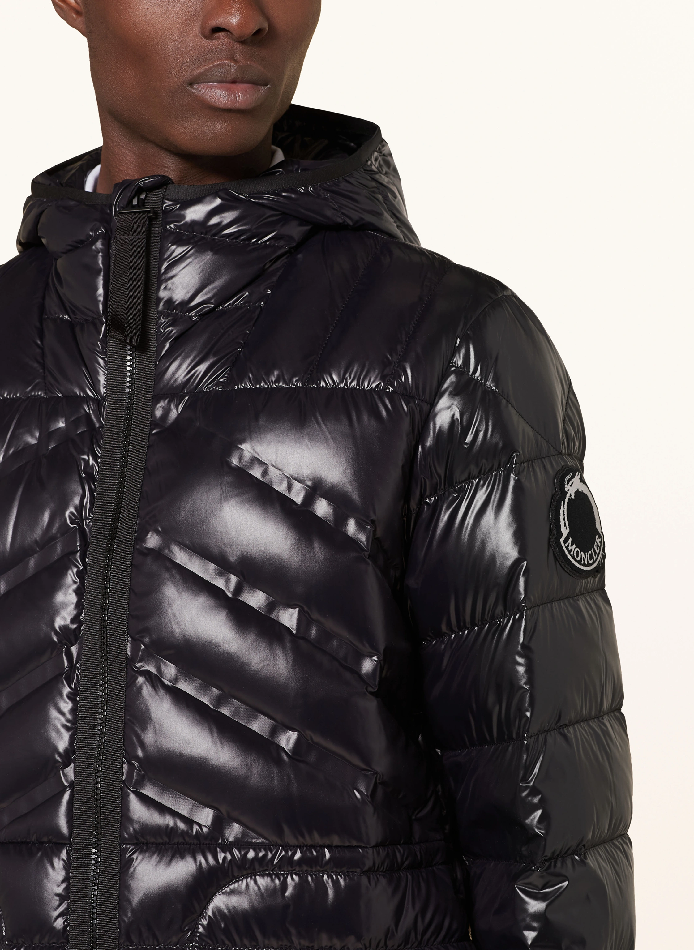 MONCLER Daunenjacke CHIWEN