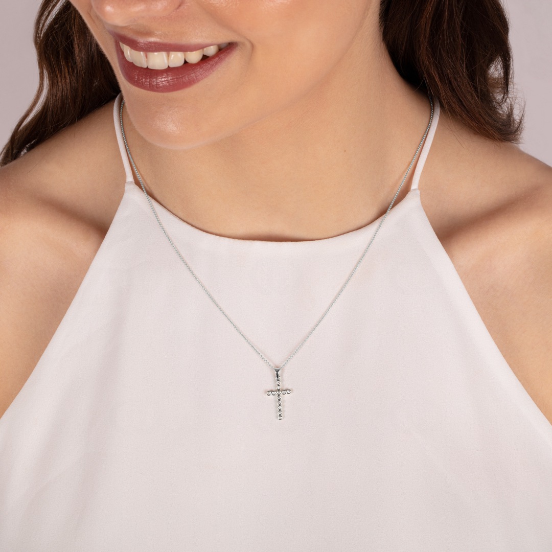 Anhänger 750/18 K Weissgold Kreuz mit Diamanten 0.07 ct H/si